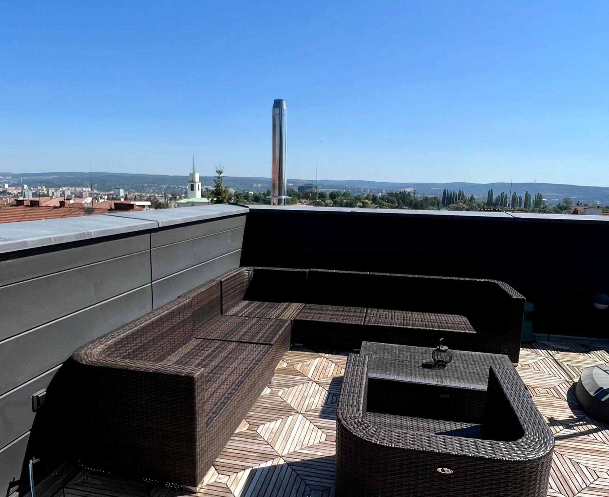 Apartman Se Saunou A Terasou S Vyhledem Na Brno Esterno foto